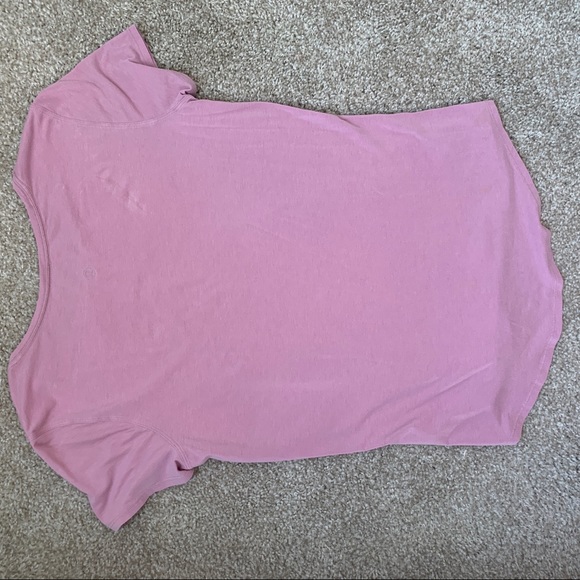 Lululemon pink top - Picture 3 of 3